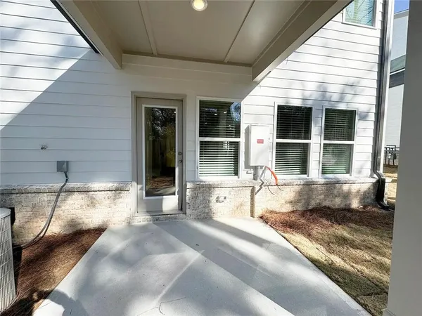 $2,500 | 4264 Holland Grv Road, Lawrenceville, GA 30044