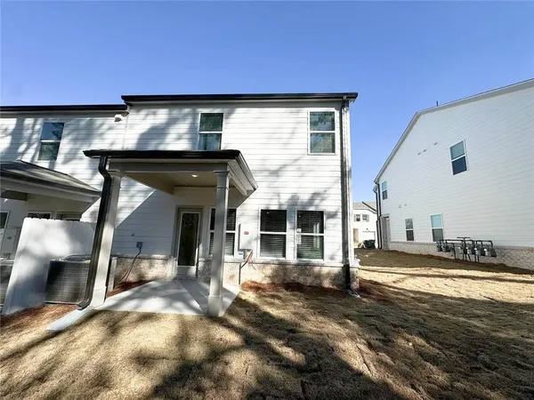 $2,500 | 4264 Holland Grv Road, Lawrenceville, GA 30044