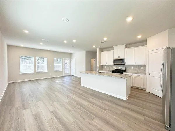 $2,500 | 4264 Holland Grv Road, Lawrenceville, GA 30044
