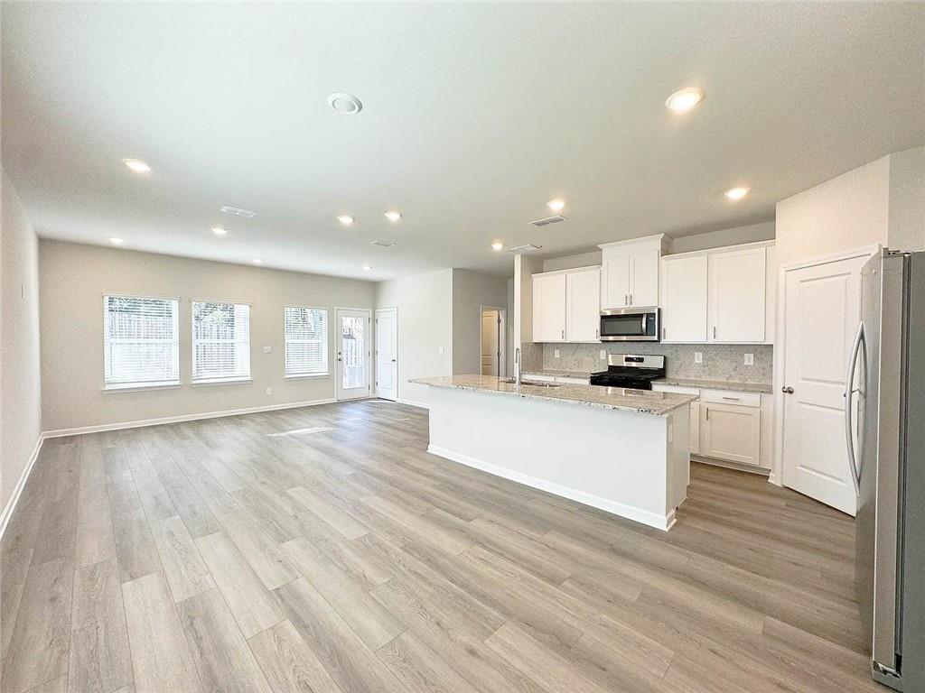 4264 Holland Grv Road Lawrenceville, GA 30044 - Photo 4 of 39