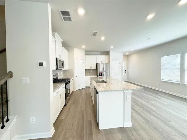 $2,500 | 4264 Holland Grv Road, Lawrenceville, GA 30044
