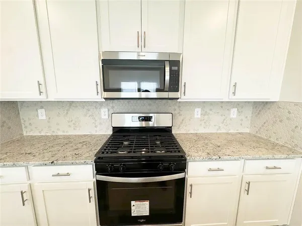 $2,500 | 4264 Holland Grv Road, Lawrenceville, GA 30044