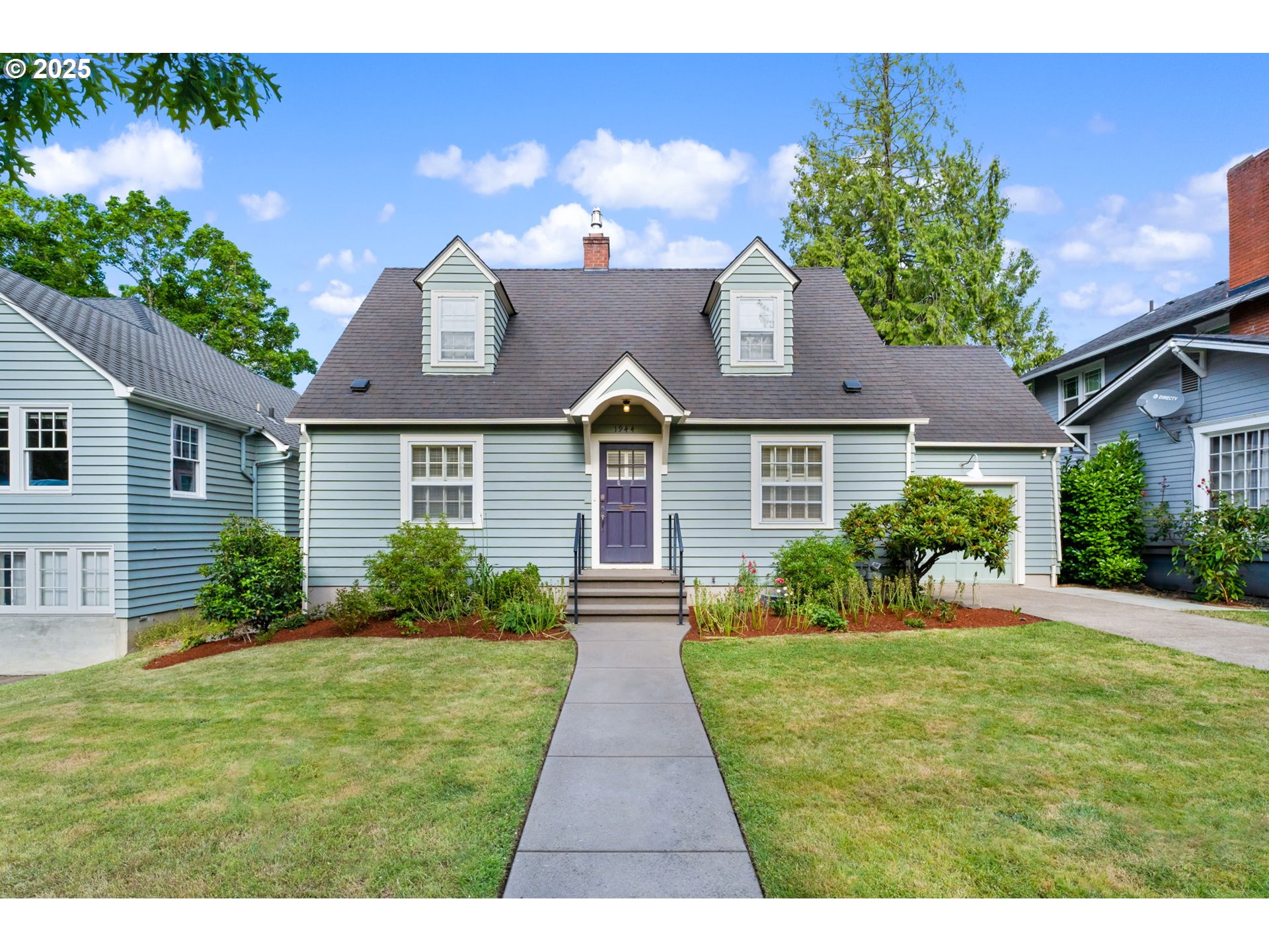 1944 Alder Street Eugene, OR 97405 - Photo 2 of 46 a front view of a house with garden