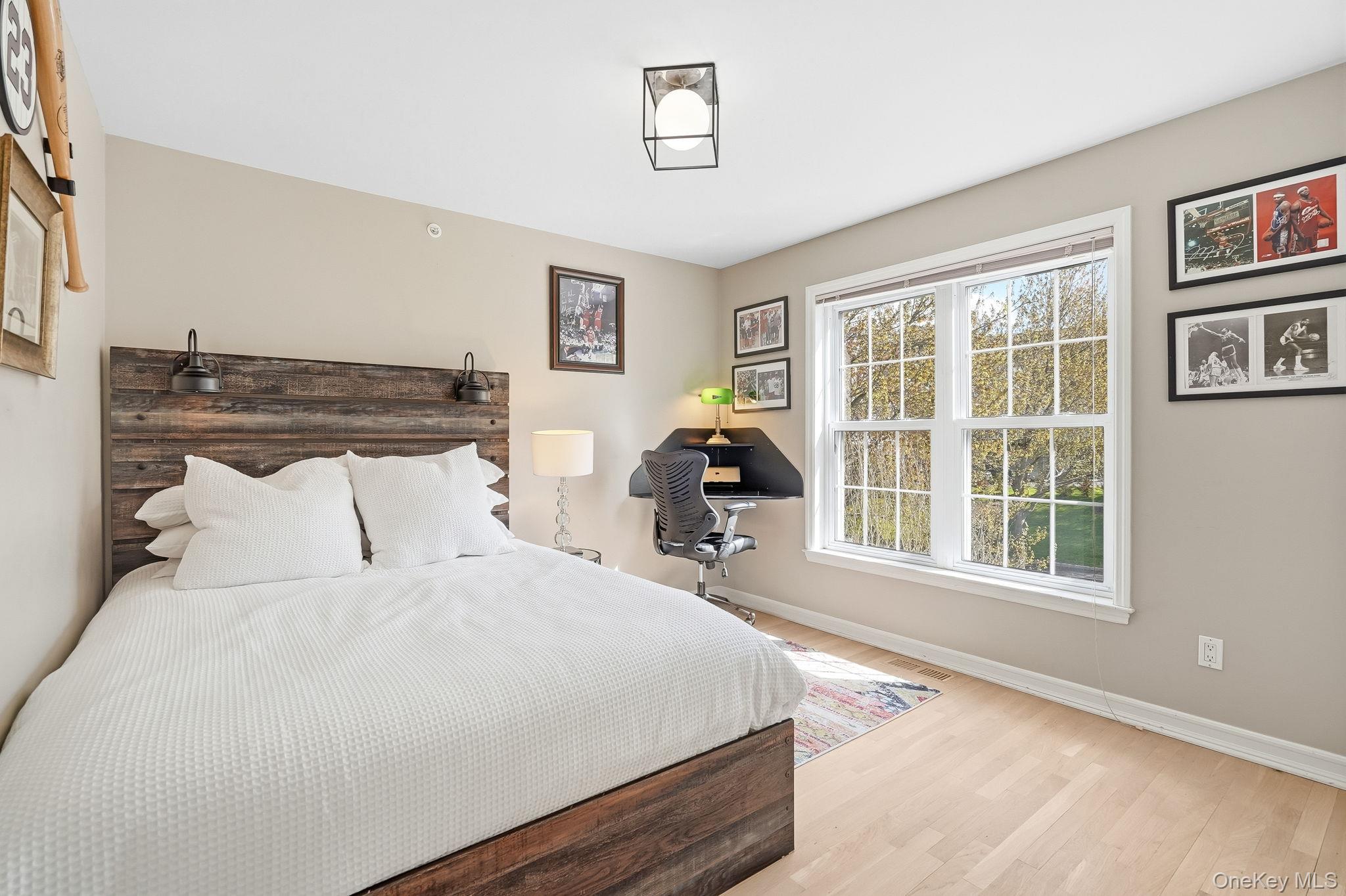 2 Legendary Circle Rye Brook, NY 10573 - Photo 18 of 32 Guest Bedroom