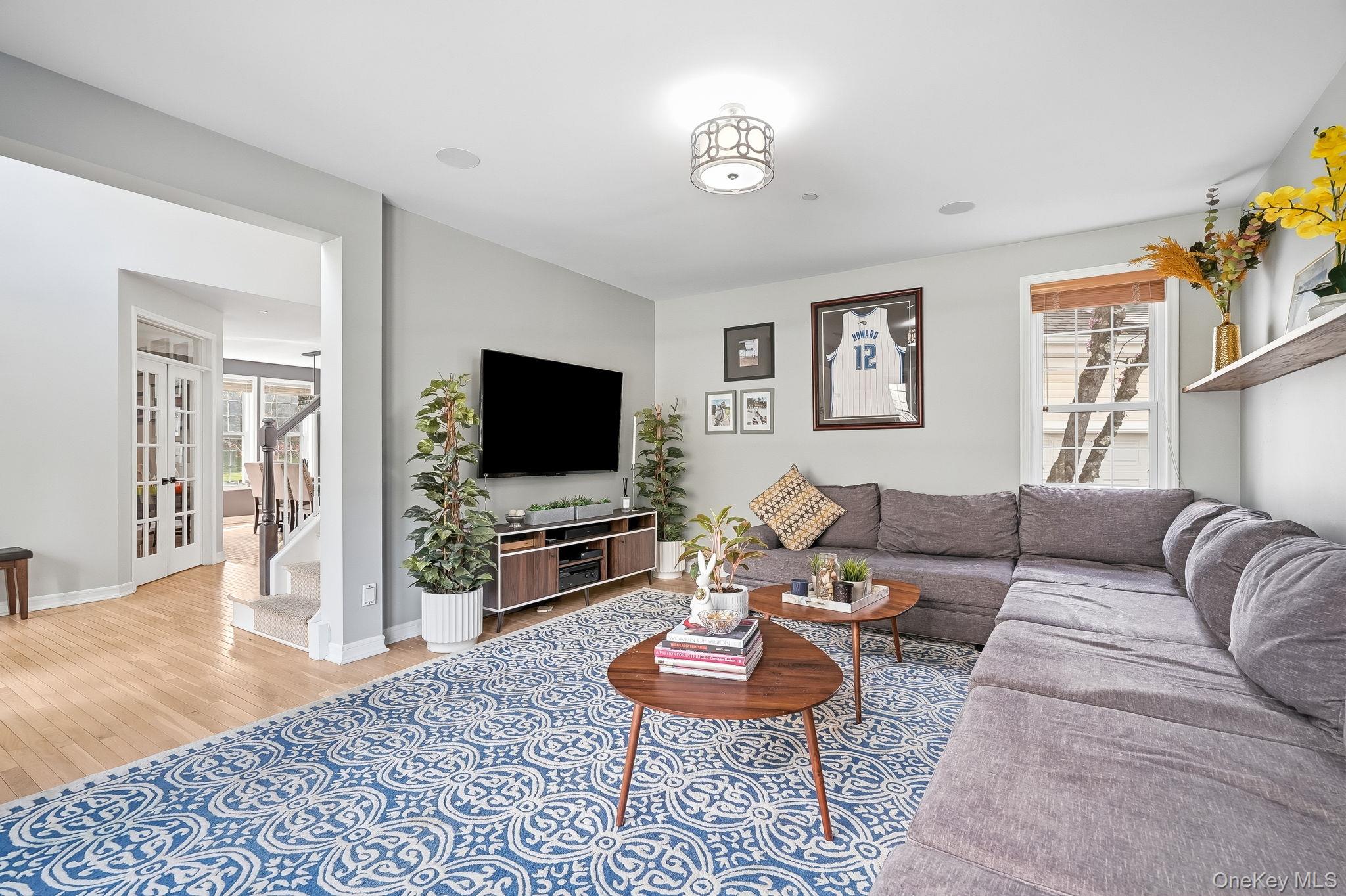 2 Legendary Circle Rye Brook, NY 10573 - Photo 4 of 32 Living room