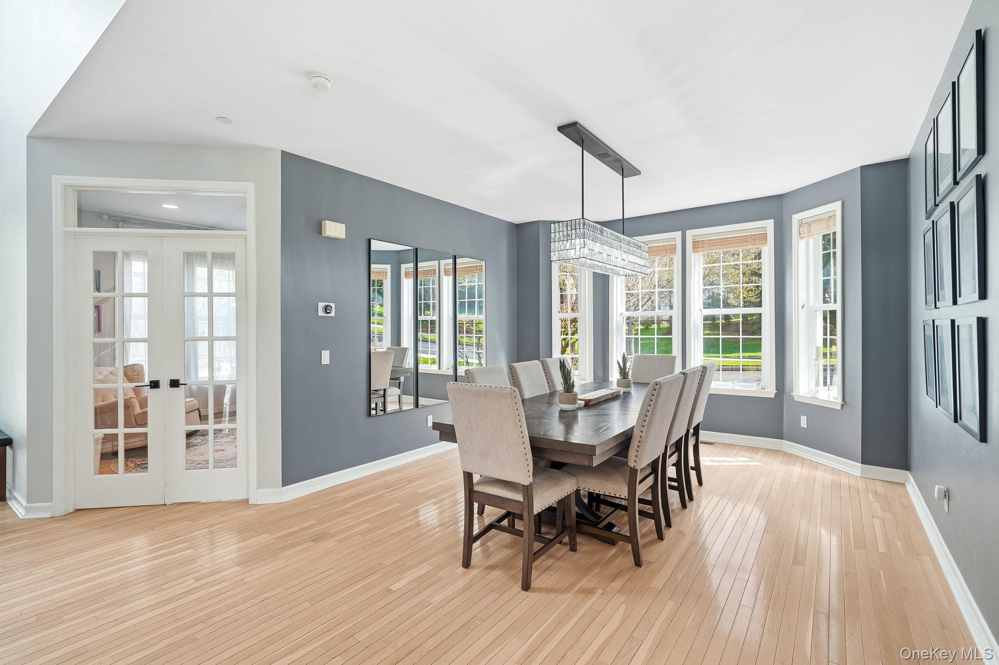 2 Legendary Circle Rye Brook, NY 10573 - Photo 10 of 32