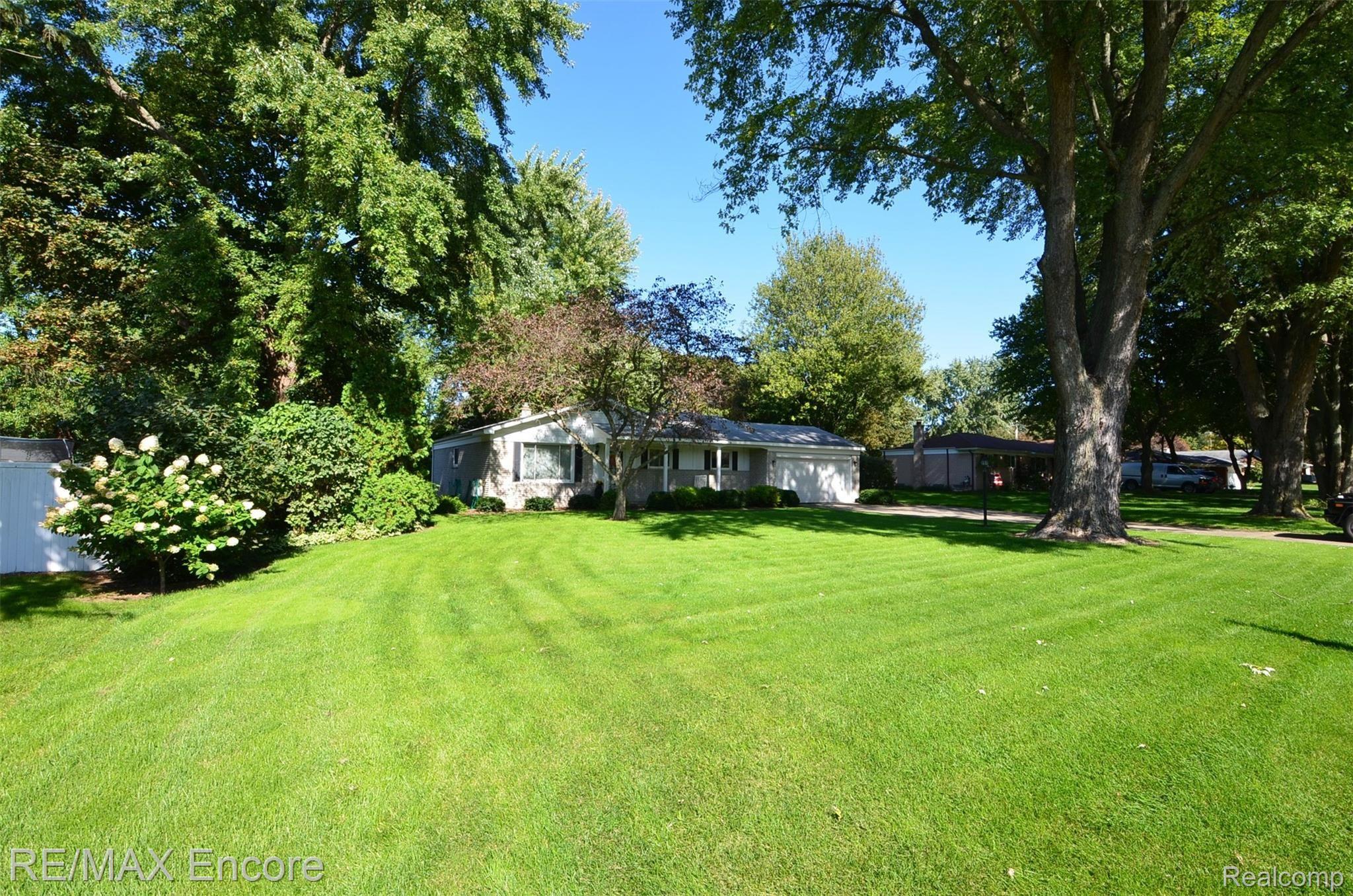 6330 Waldon Road Clarkston, MI 48346 - Photo 12 of 56 DSC_0259.JPG