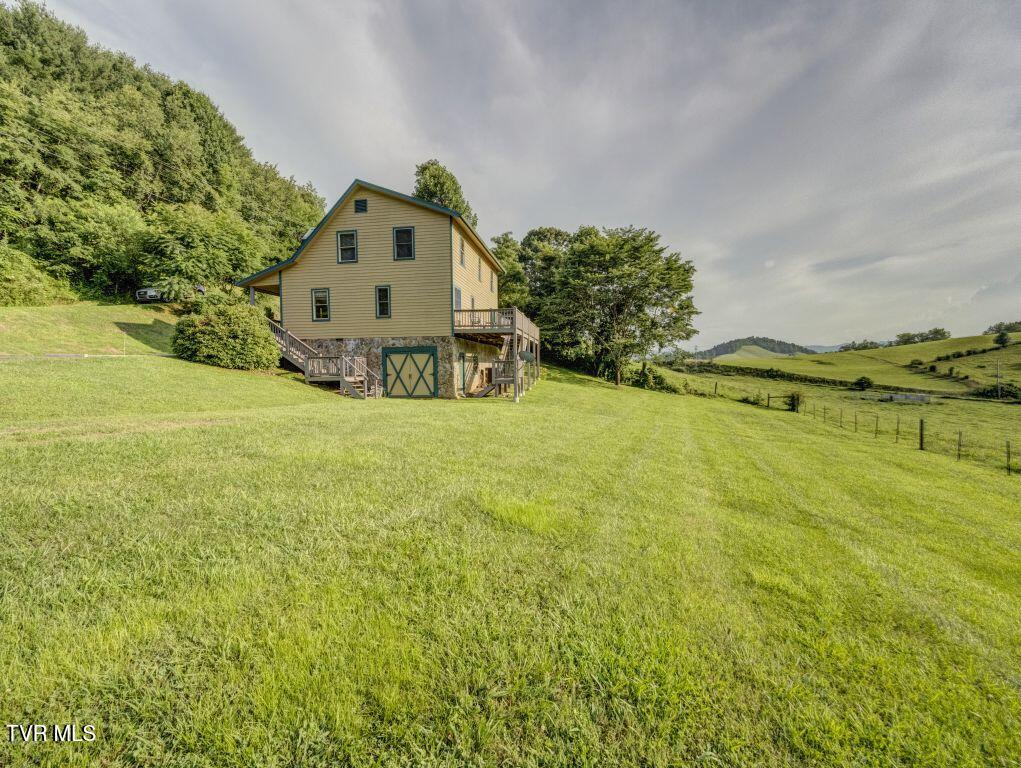 1212 Dry Hill Road Butler, TN 37640 - Photo 12 of 48 12