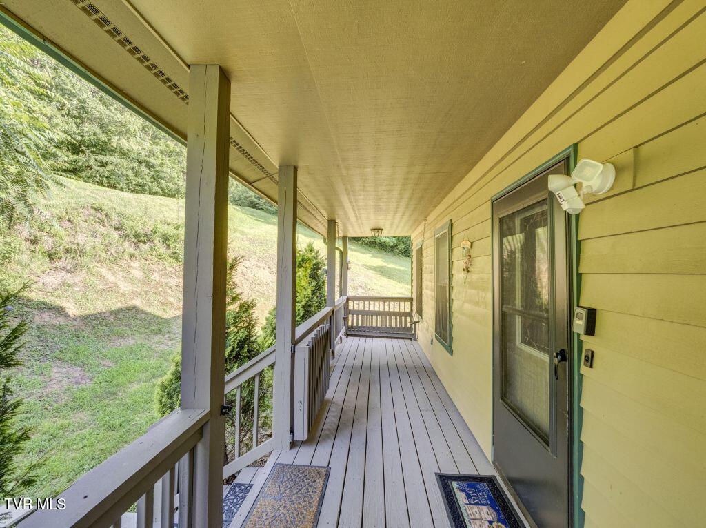 1212 Dry Hill Road Butler, TN 37640 - Photo 13 of 48 13