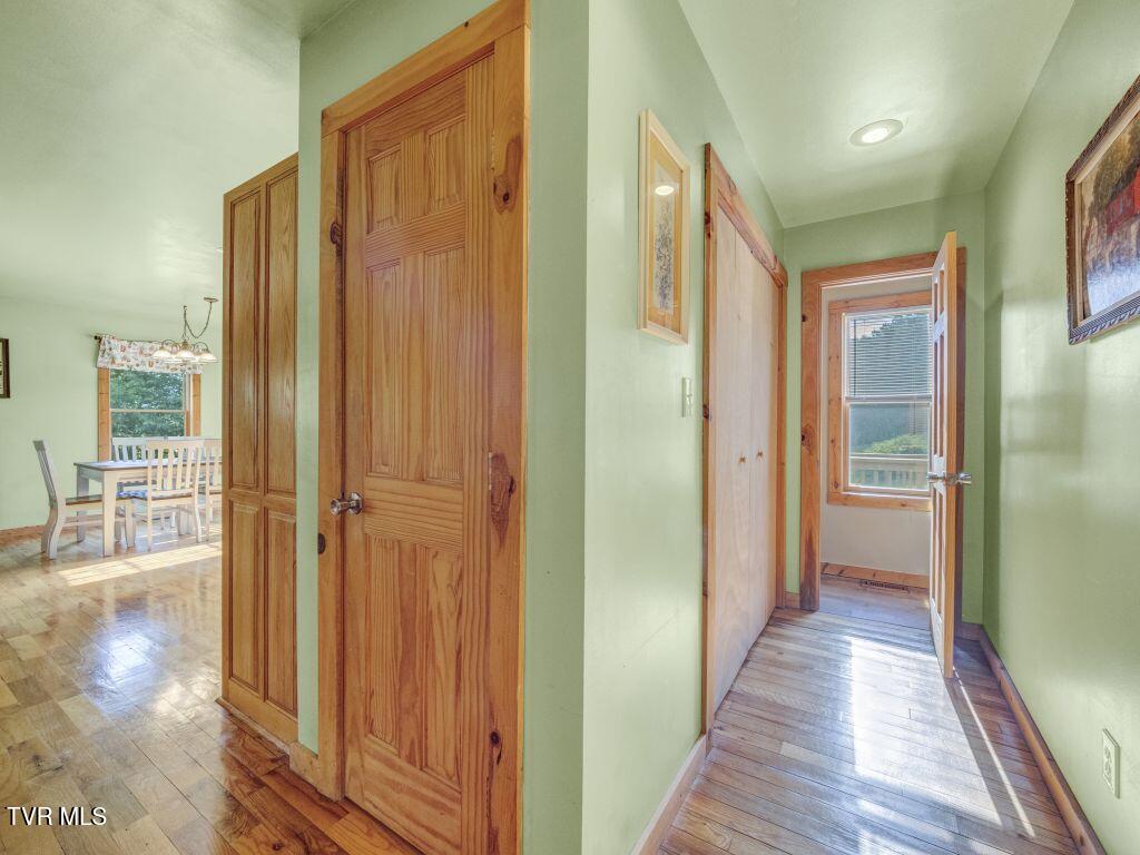 1212 Dry Hill Road Butler, TN 37640 - Photo 29 of 48 29