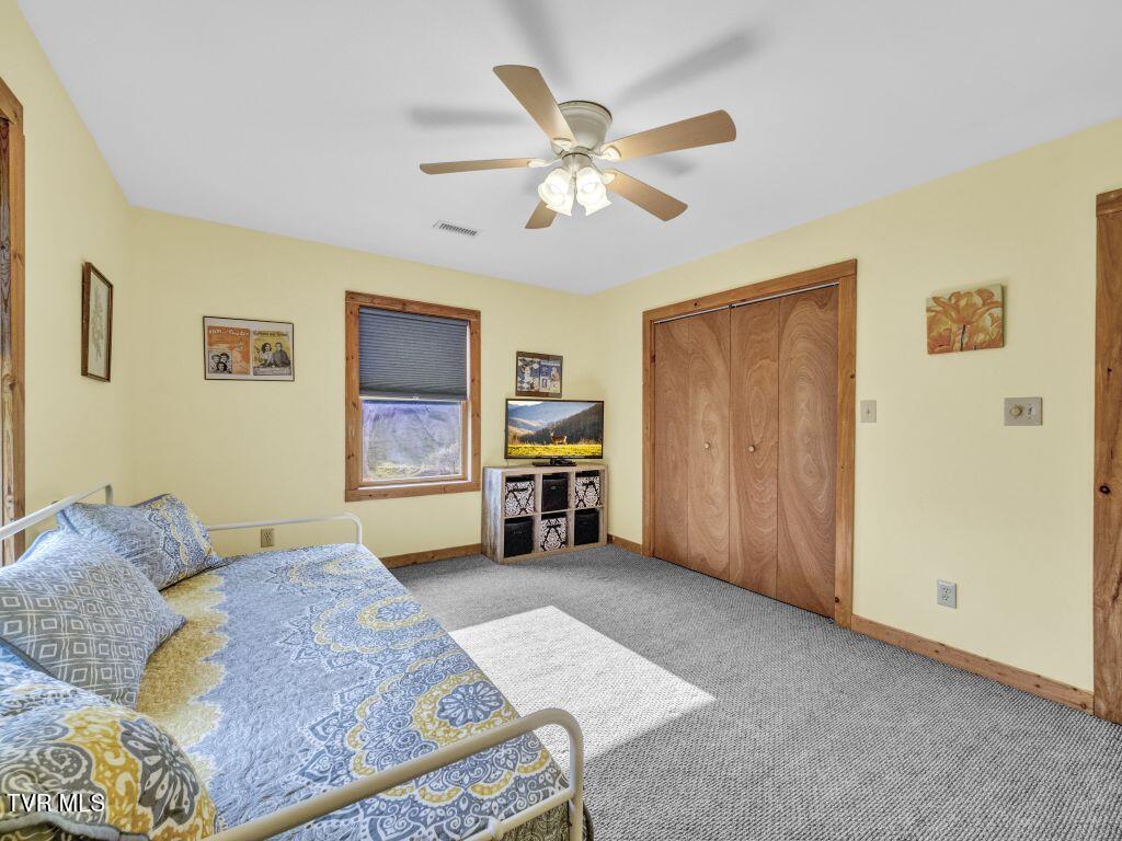 1212 Dry Hill Road Butler, TN 37640 - Photo 35 of 48 36