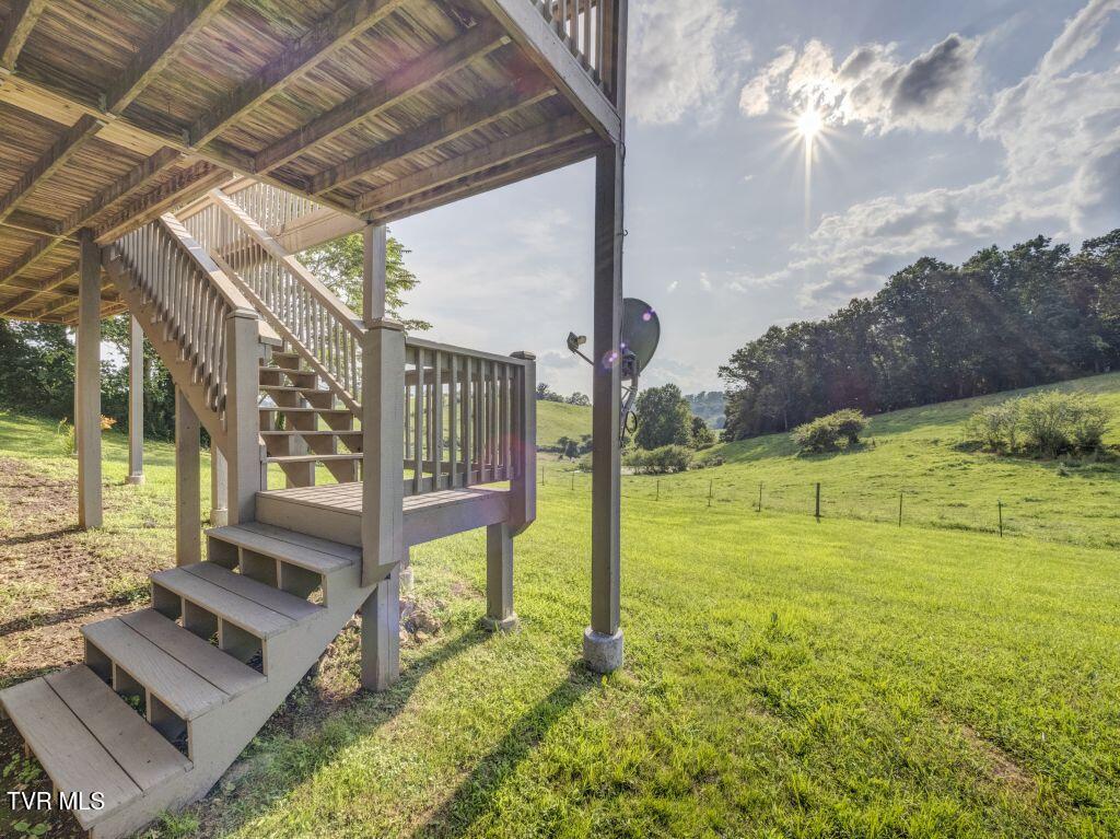 1212 Dry Hill Road Butler, TN 37640 - Photo 39 of 48 40