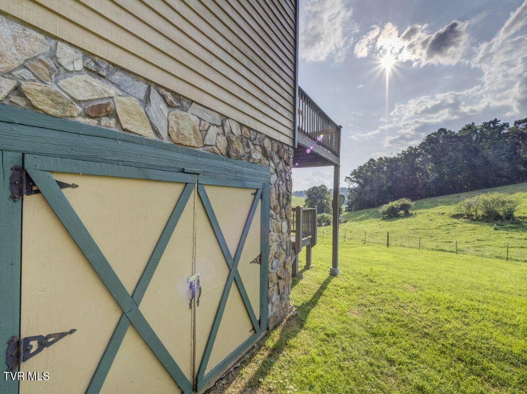 1212 Dry Hill Road Butler, TN 37640 - Photo 40 of 48 41