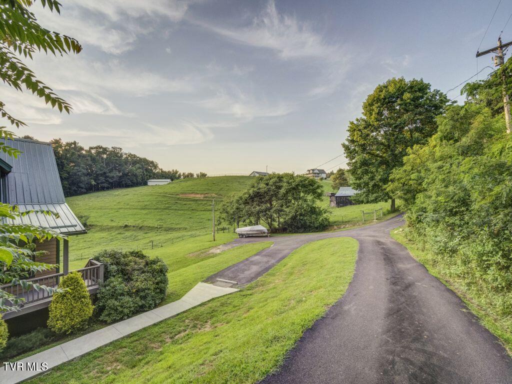 1212 Dry Hill Road Butler, TN 37640 - Photo 47 of 48 49