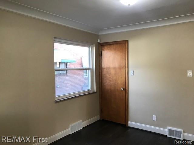 4161 Cadieux Road Detroit, MI 48224 - Photo 15 of 55