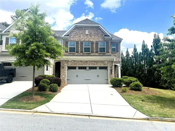 $2,500 | 4311 Lanier Park Drive, Sugar Hill, GA 30518