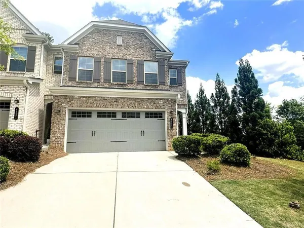 $2,500 | 4311 Lanier Park Drive, Sugar Hill, GA 30518