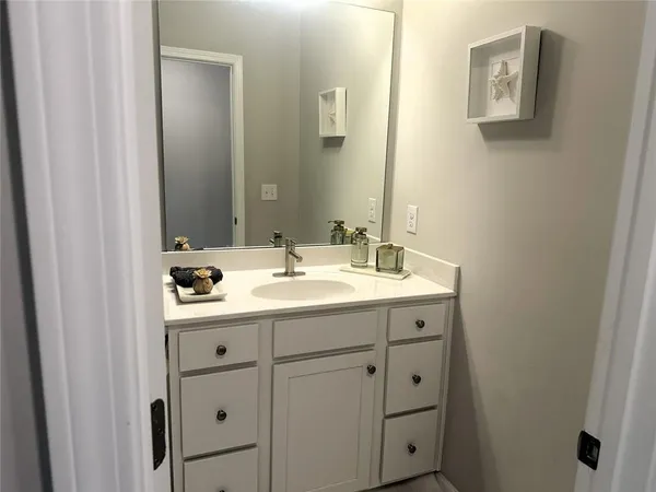 $2,500 | 4311 Lanier Park Drive, Sugar Hill, GA 30518