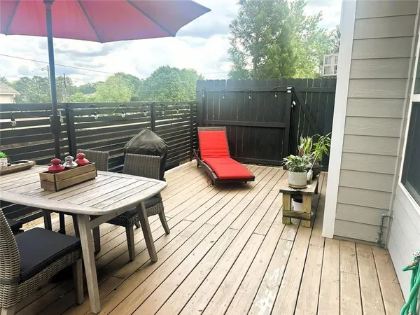 $2,500 | 4311 Lanier Park Drive, Sugar Hill, GA 30518