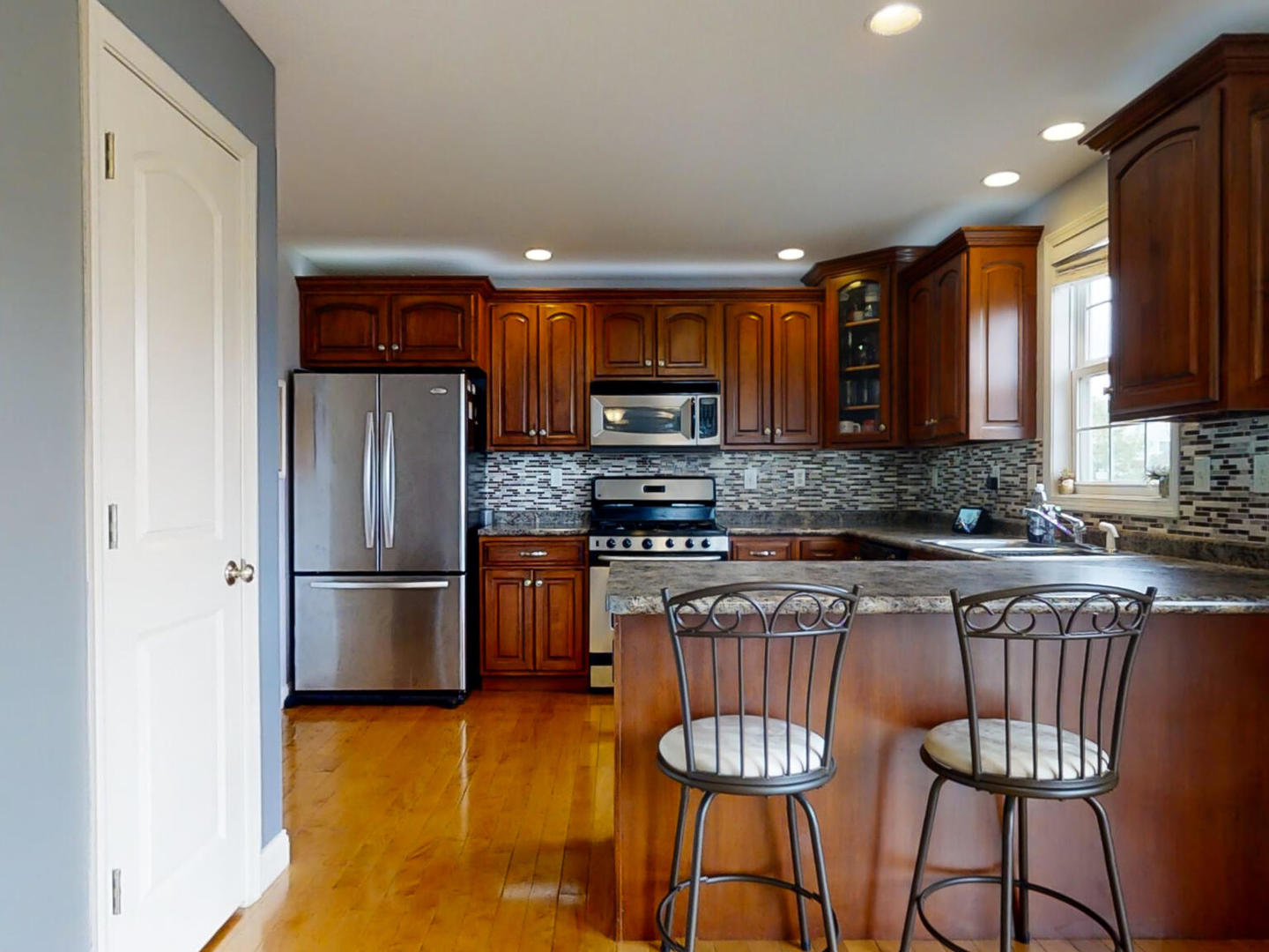 3902 Pebblebrook Lane Champaign, IL 61822 - Photo 9 of 43