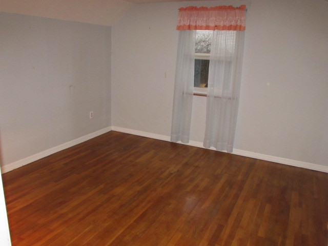 6077 Ripple Creek Road Newport, KY 41076 - Photo 13 of 24 Gallery Image 13