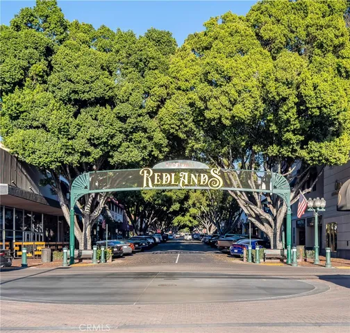 $2,900 | 511-unit 1 Alvarado Street, Redlands, CA 92373