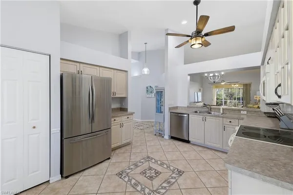 $4,000 | 5778 Greenwood Circle, Naples, FL 34112