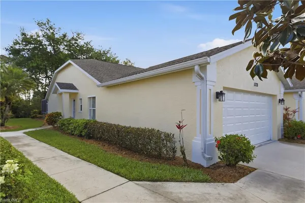 $4,000 | 5778 Greenwood Circle, Naples, FL 34112