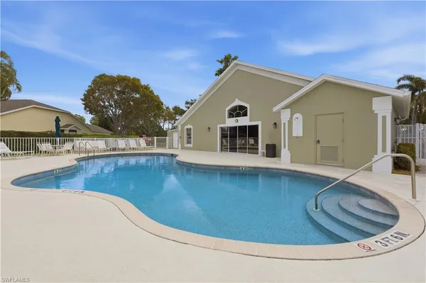 $4,000 | 5778 Greenwood Circle, Naples, FL 34112