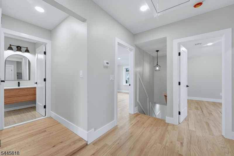 56 Povershon Road Nutley, NJ 07110 - Photo 26 of 40