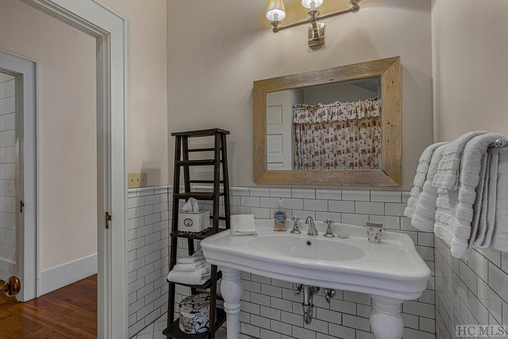 1290 Dillard Road Highlands, NC 28741 - Photo 61 of 74 Gallery Image 61