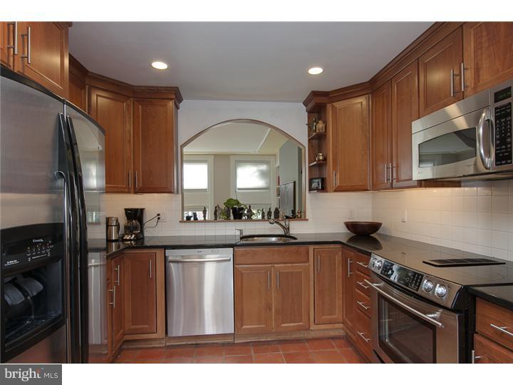 506 Addison Street Philadelphia, PA 19147 - Photo 6 of 15 Kitchen