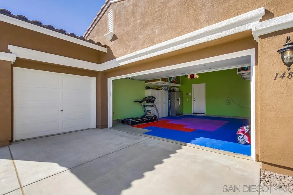1480 Edgehill Drive Chula Vista, CA 91913 - Photo 28 of 28 a view of a indoor basketball court
