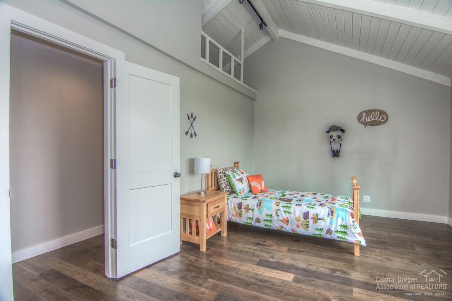 63351 Overtree Road Bend, OR 97701 - Photo 14 of 25 Additional Photo