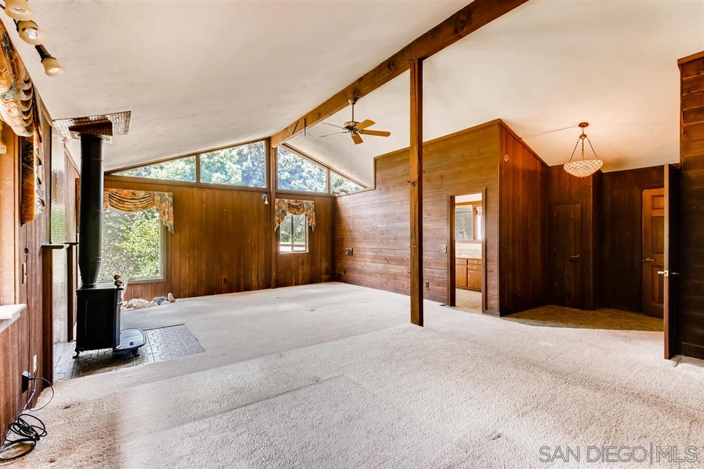 25532 Jesmond Dene Road Escondido, CA 92026 - Photo 8 of 25 Gallery Image 8