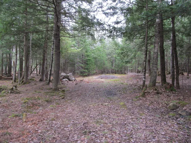 $47,900 | 52 Bradbury Ridge Road, Dixfield, ME 04224