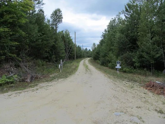 $47,900 | 52 Bradbury Ridge Road, Dixfield, ME 04224