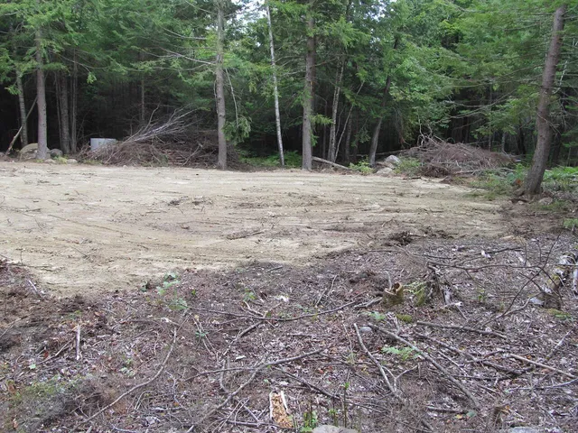 $47,900 | 52 Bradbury Ridge Road, Dixfield, ME 04224