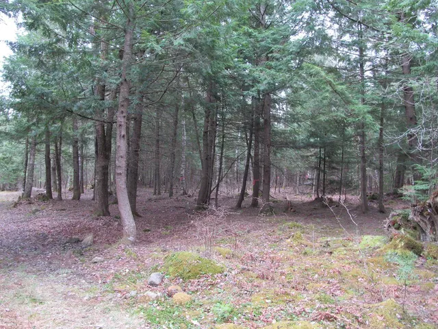 $47,900 | 52 Bradbury Ridge Road, Dixfield, ME 04224