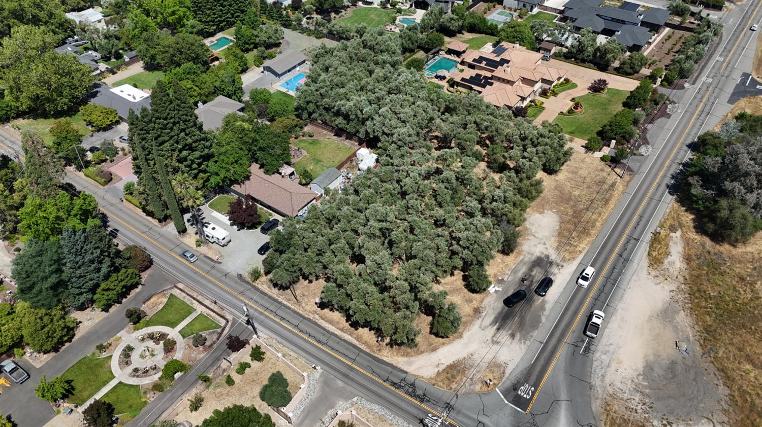0 Barton Road Granite Bay, CA 95746 - Photo 3 of 9 an aerial view of garden