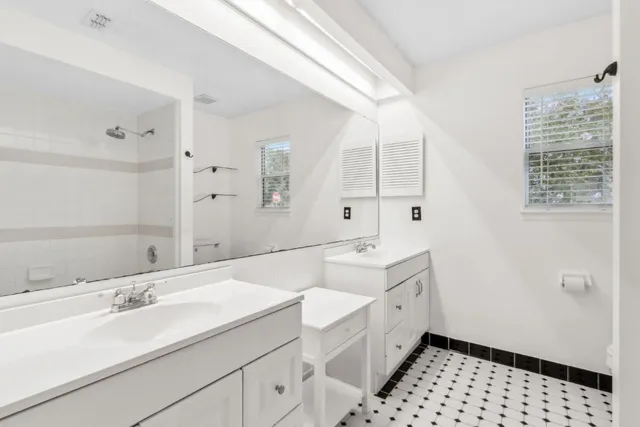 $2,500 | 2102 Inverness Road, Fernandina Beach, FL 32034