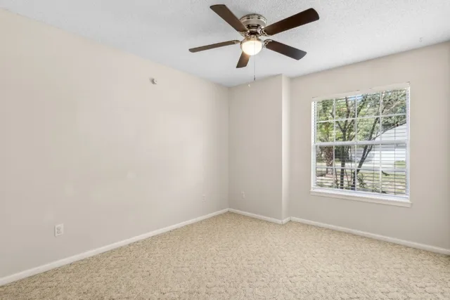 $2,500 | 2102 Inverness Road, Fernandina Beach, FL 32034