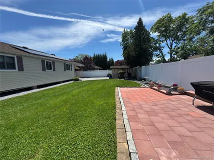 $649,999 | 98 West 8th Street, Deer Park, NY 11729