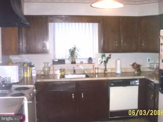 34 Brantley Way Sicklerville, NJ 08081 - Photo 5 of 5 Gallery Image 5