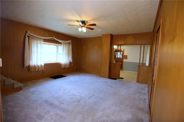 $175,000 | 715 West Valley Street, St. Joseph, MO 64504