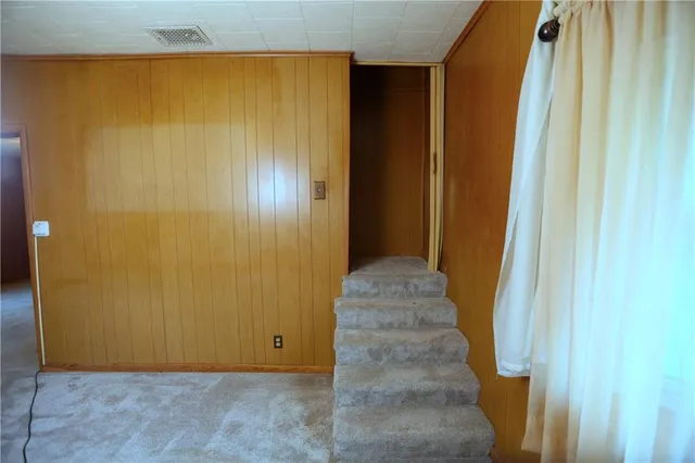 $175,000 | 715 West Valley Street, St. Joseph, MO 64504