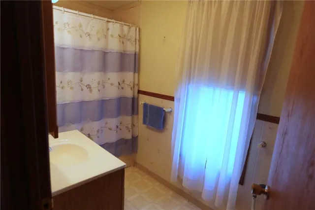 $175,000 | 715 West Valley Street, St. Joseph, MO 64504