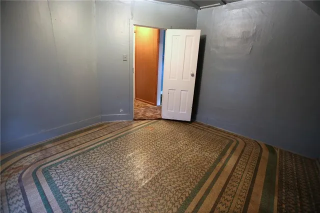 $175,000 | 715 West Valley Street, St. Joseph, MO 64504