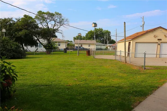 $175,000 | 715 West Valley Street, St. Joseph, MO 64504