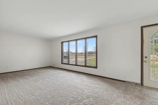 $649,900 | Undisclosed Address, Rockford, MI 49341